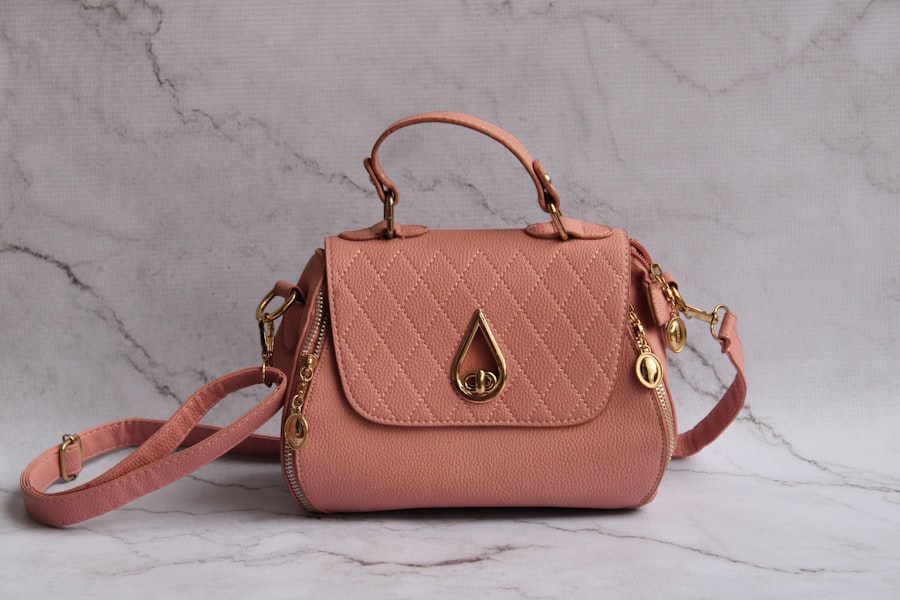 Pochette Anouk