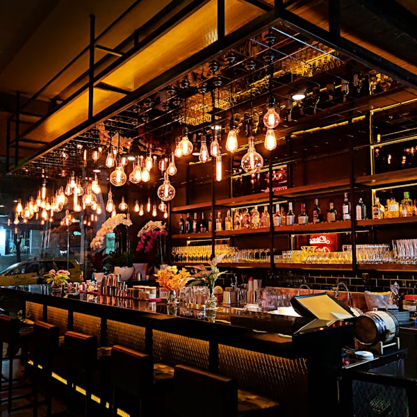 Lumière chaude bar